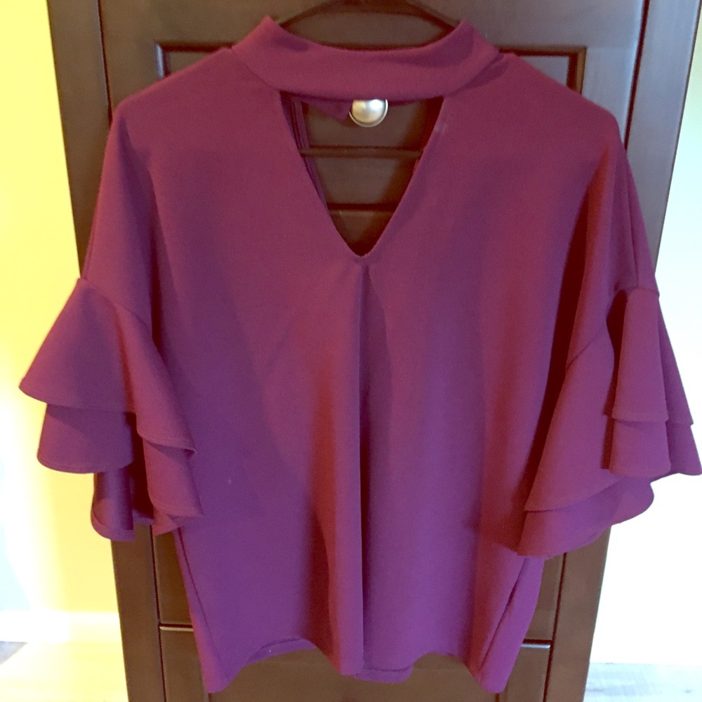 •Beautiful Burgundy Blouse